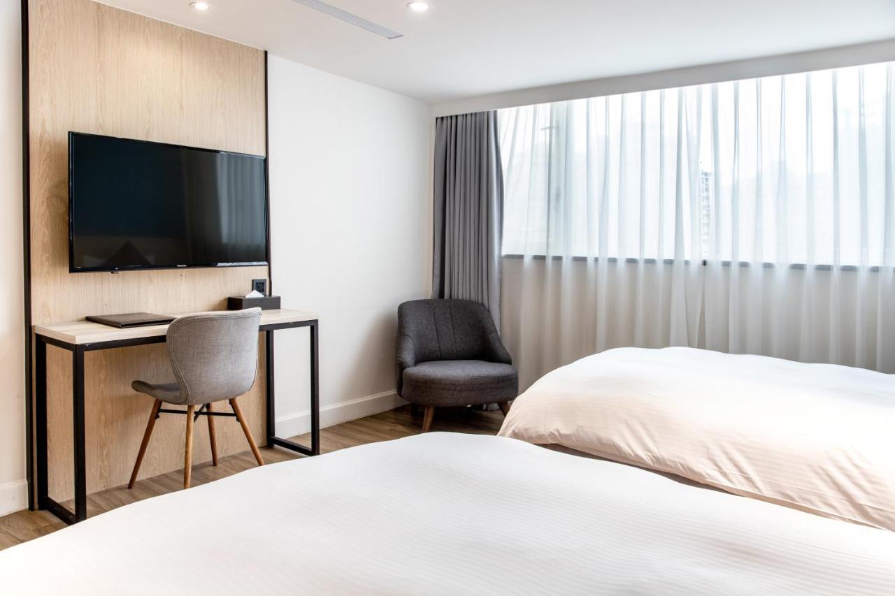 Hub Hotel Zhongli Đào Viên Ngoại thất bức ảnh